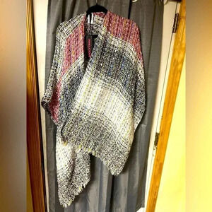 PINKLICIOUS Fringe Poncho Wrap Shawl Boho Beach One Size NWT​​